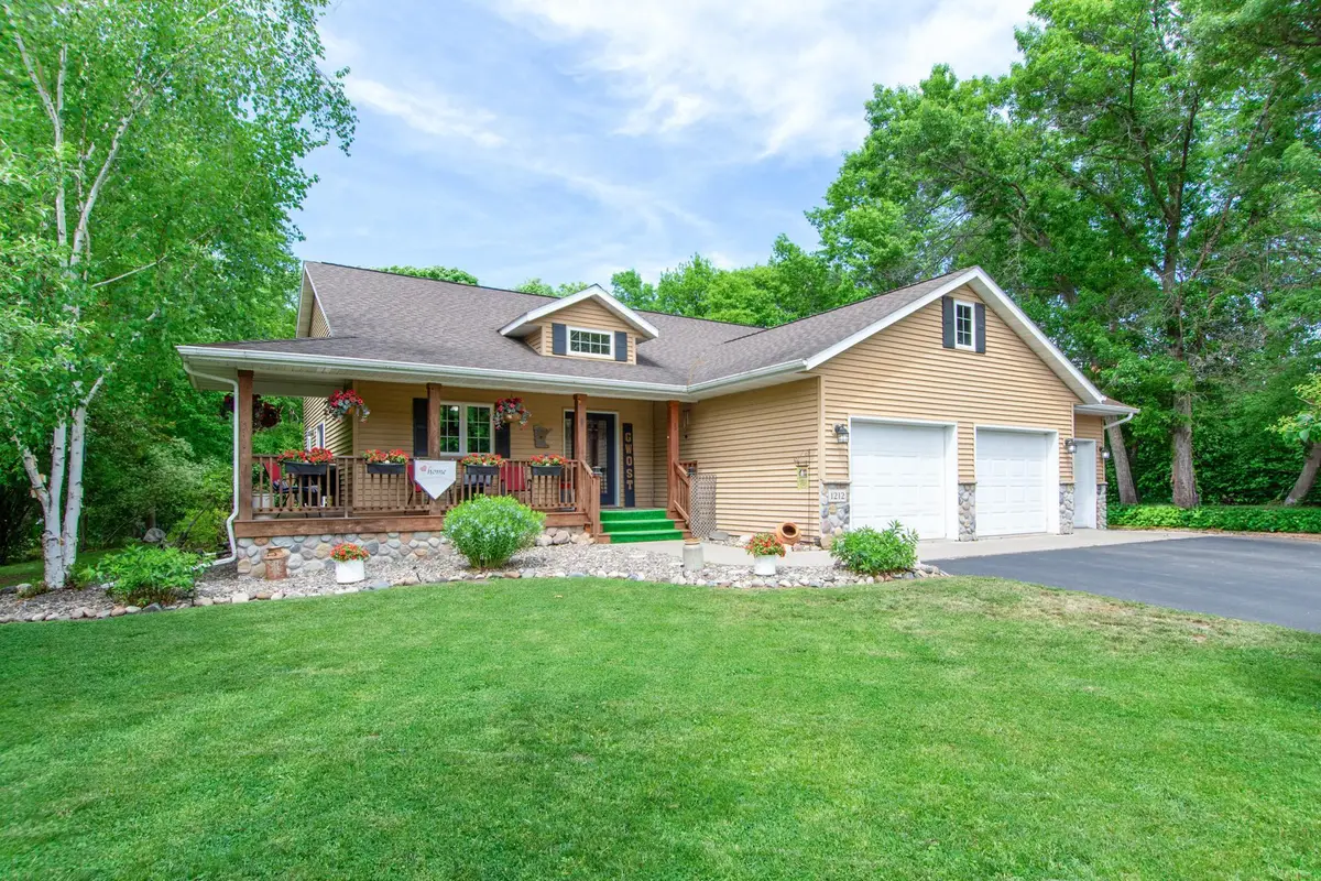 1212 Parkview Drive Sw, Little Falls, MN 56345 - #1
