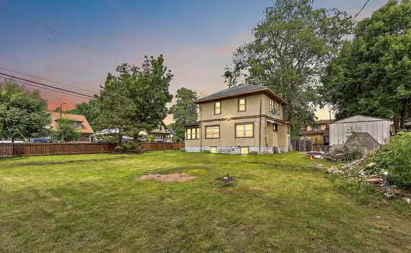 982 Case Avenue, Saint Paul, MN 55106