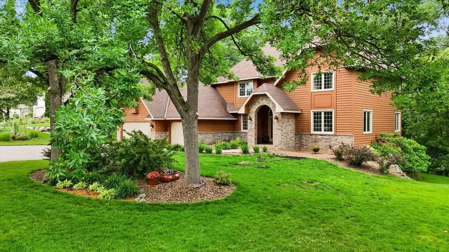 12093 Gantry Lane, Apple Valley, MN 55124 - #2