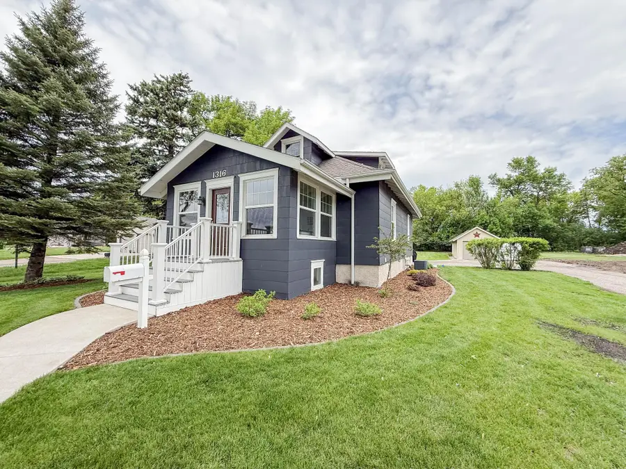 1316 W Fairview Avenue, Olivia, MN 56277 - #3