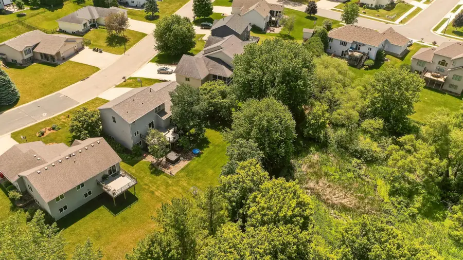 917 5th Avenue Nw, Byron, MN 55920 - #3