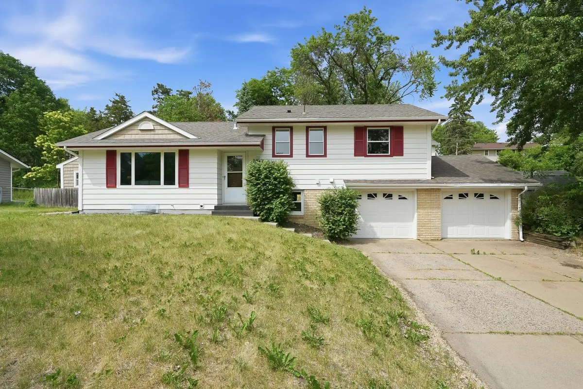 7944 Hillside Trail S, Cottage Grove, MN 55016 - #1
