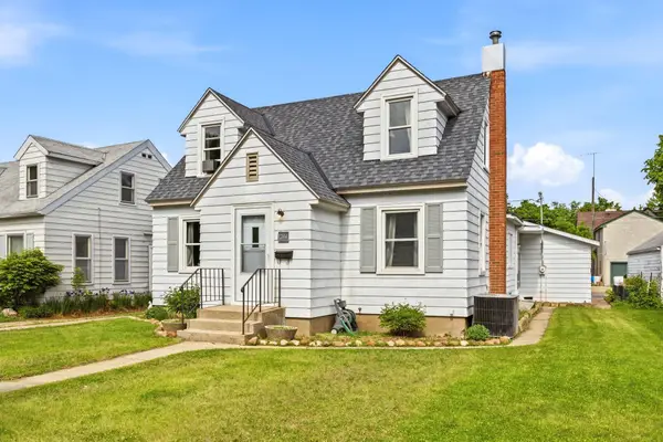 1244 9th Avenue N, Saint Cloud, MN 56303