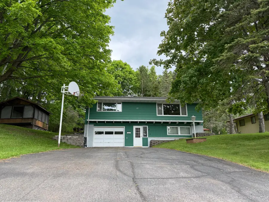 121 W Buffalo Street, Duluth, MN 55811 - #2
