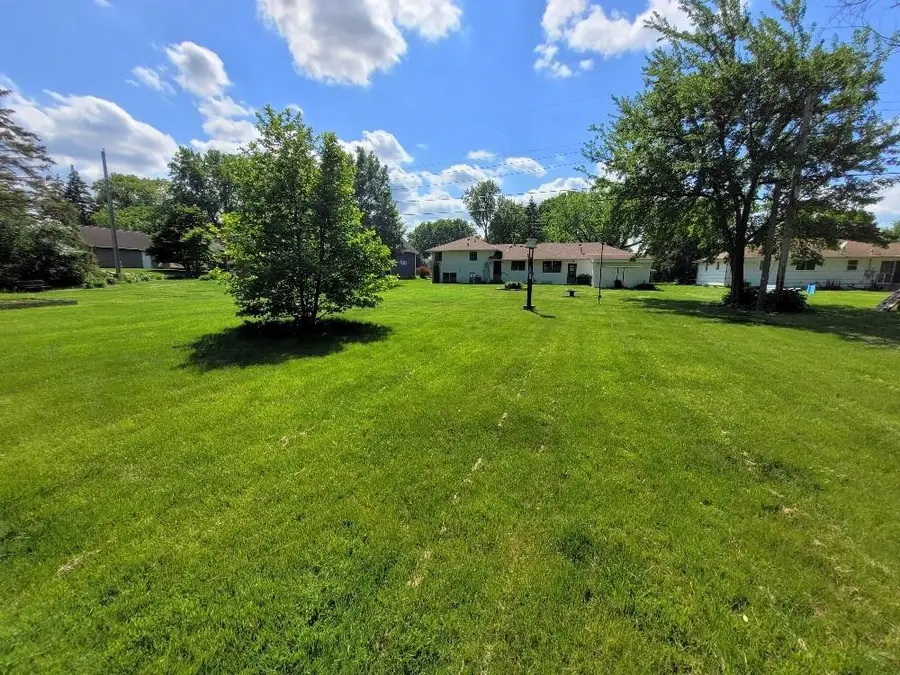 3511 Roosevelt Street Ne, Saint Anthony, MN 55418 - #2