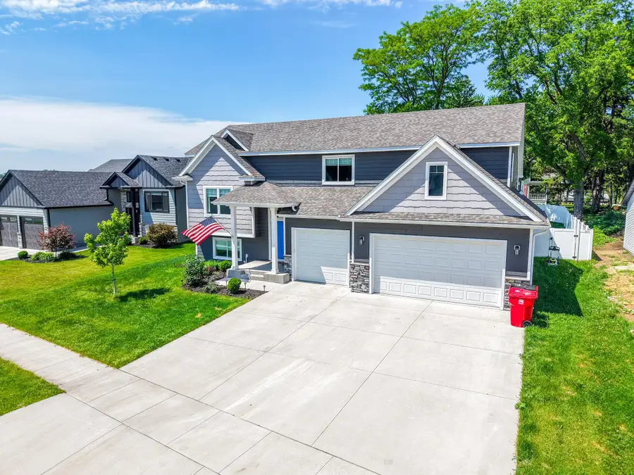 1505 14th Avenue Ne, Kasson, MN 55944 - #3