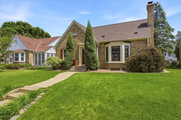 5829 Columbus Avenue, Minneapolis, MN 55417