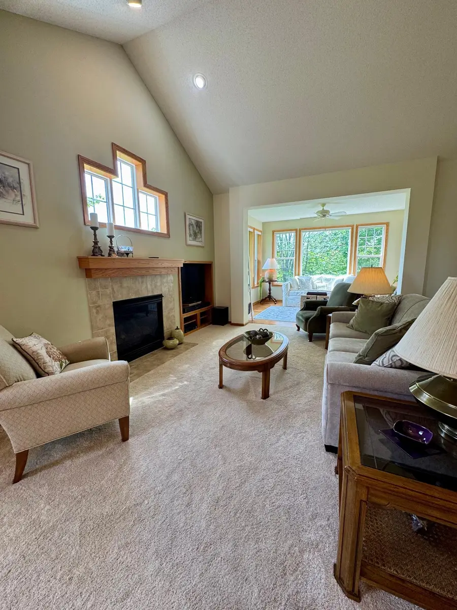 4711 Walnut Grove Lane N, Plymouth, MN 55446 - #2