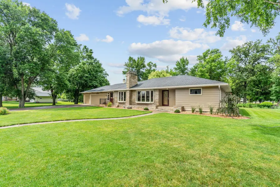 719 Park Avenue, Hamburg, MN 55339 - #3