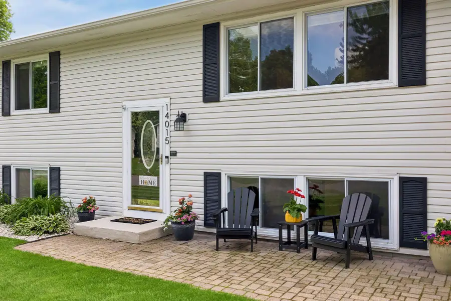 14015 39th Avenue N, Plymouth, MN 55447 - #3