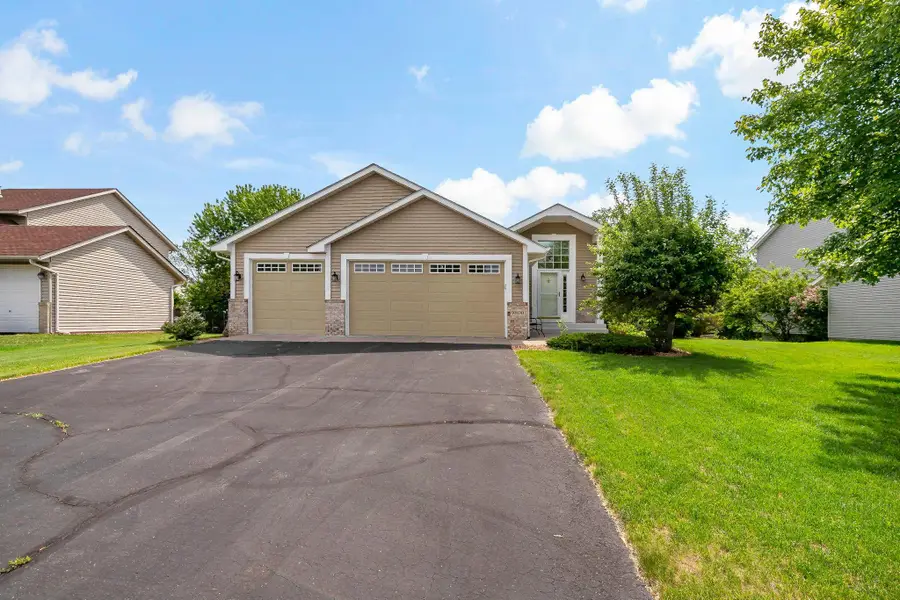 9800 Evergreen Avenue N, Brooklyn Park, MN 55443 - #2