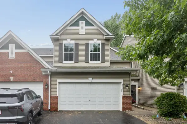 210 Heritage Lane, Circle Pines, MN 55014