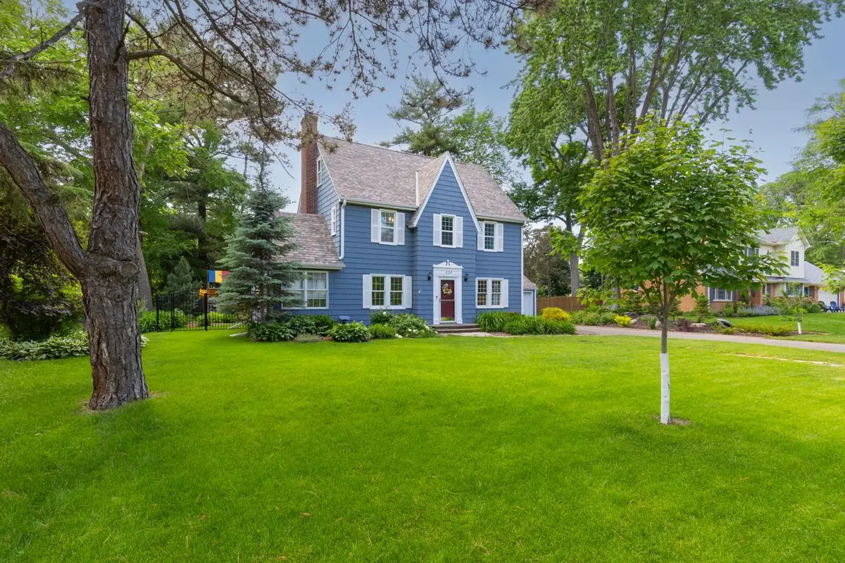 220 Holly Road, Hopkins, MN 55343 - #1