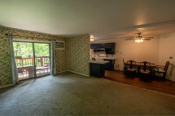 4830 Babcock Trail #111, Inver Grove Heights, MN 55077