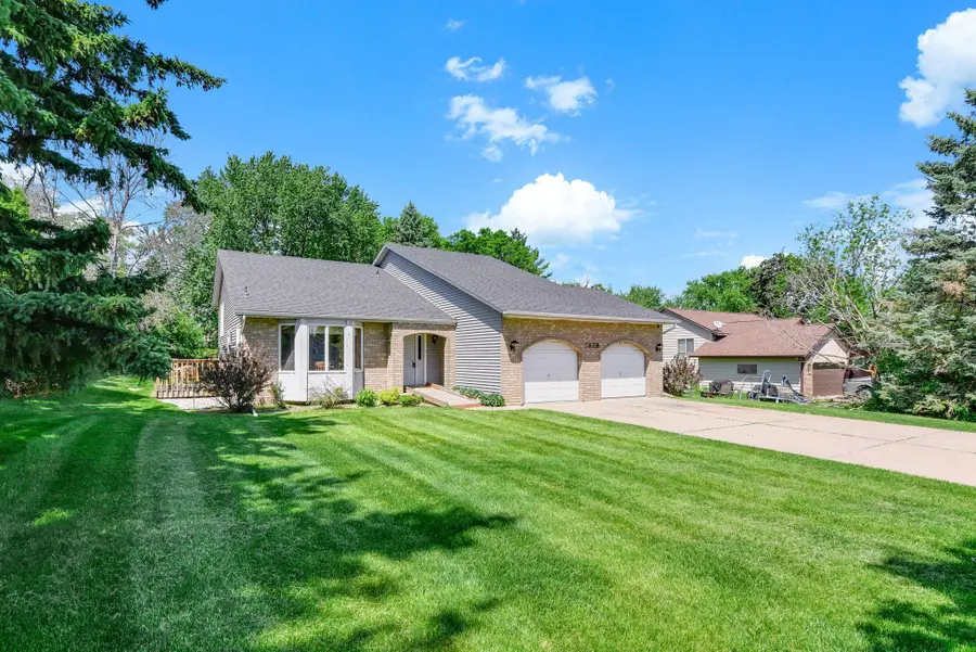 7628 Stillwater Boulevard North Boulevard N, Oakdale, MN 55128 - #3