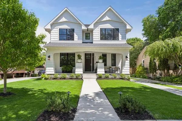 4321 Abbott Avenue S, Minneapolis, MN 55410