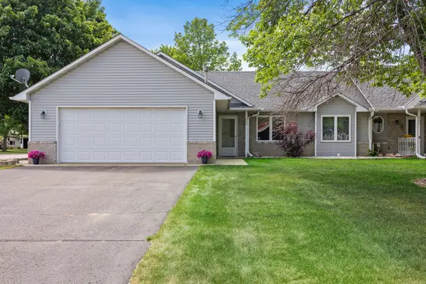 200 Rosewood Avenue Nw, Isanti, MN 55040