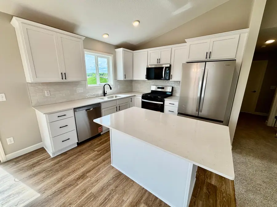 807 Walnut Grove Lane, Hanover, MN 55341 - #2