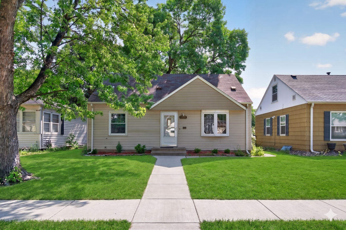 5232 Washburn Avenue N, Minneapolis, MN 55430 - #1