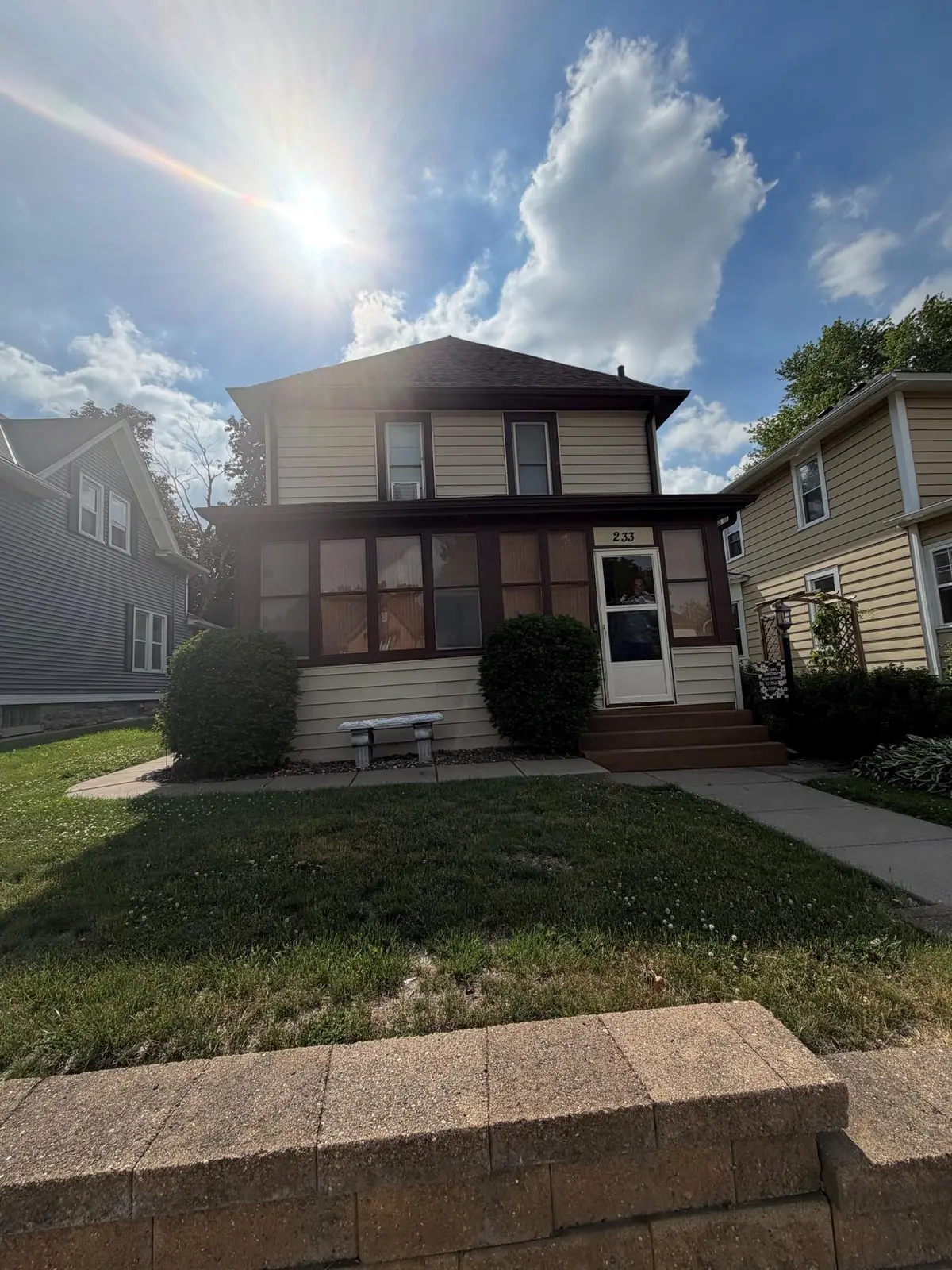 233 4th Avenue N, South Saint Paul, MN 55075 - #1