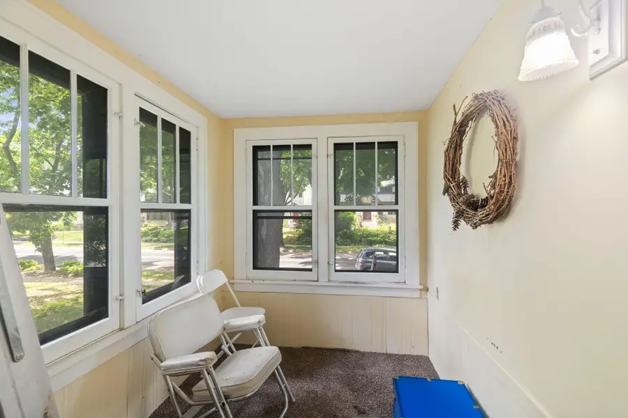 409 Thomas Avenue S, Minneapolis, MN 55405 - #2