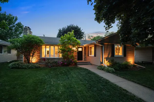 6122 Oliver Avenue S, Minneapolis, MN 55419