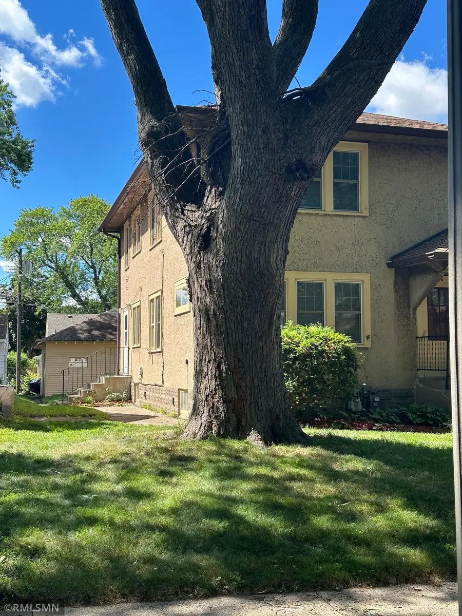2196 Eleanor Avenue, Saint Paul, MN 55116 - #3