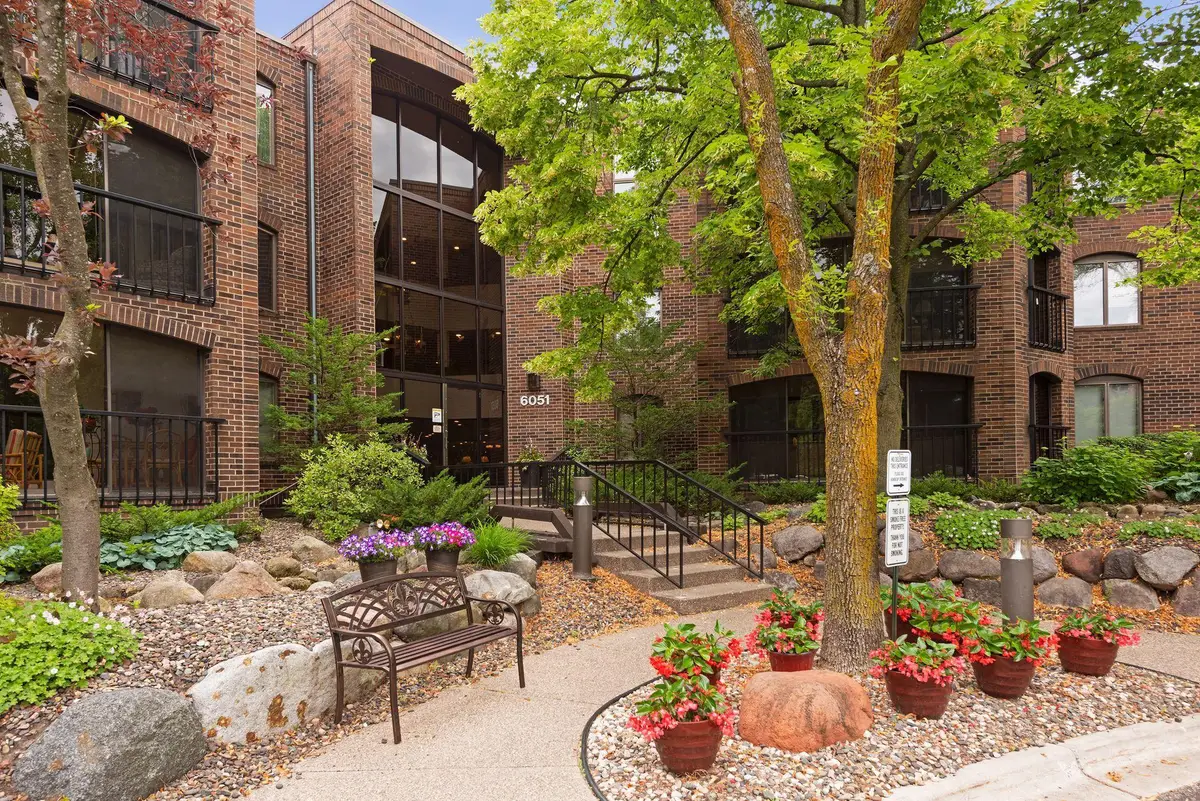 6051 Laurel Avenue #112, Golden Valley, MN 55416 - #1
