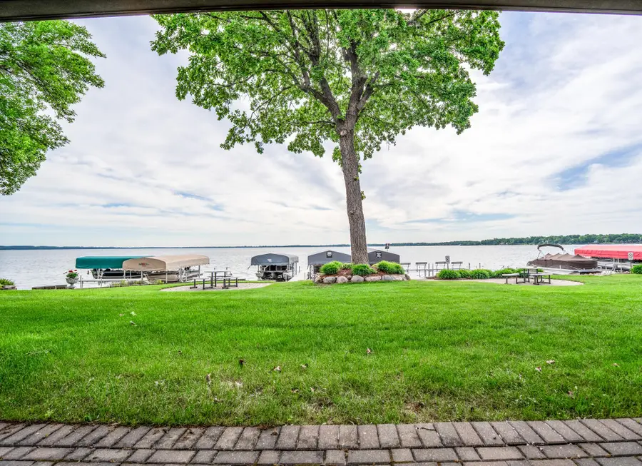 151 Lake Avenue N #102, Spicer, MN 56288 - #3