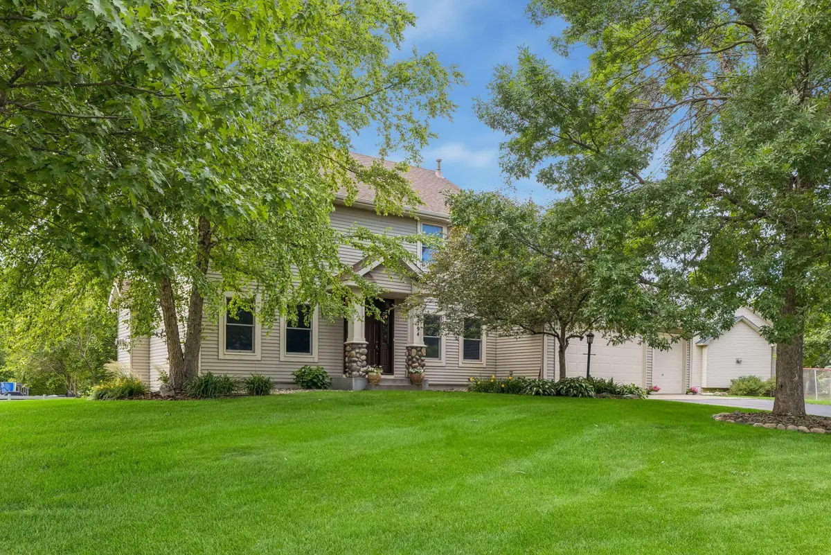 3794 Smithfield Curve, Woodbury, MN 55129 - #1