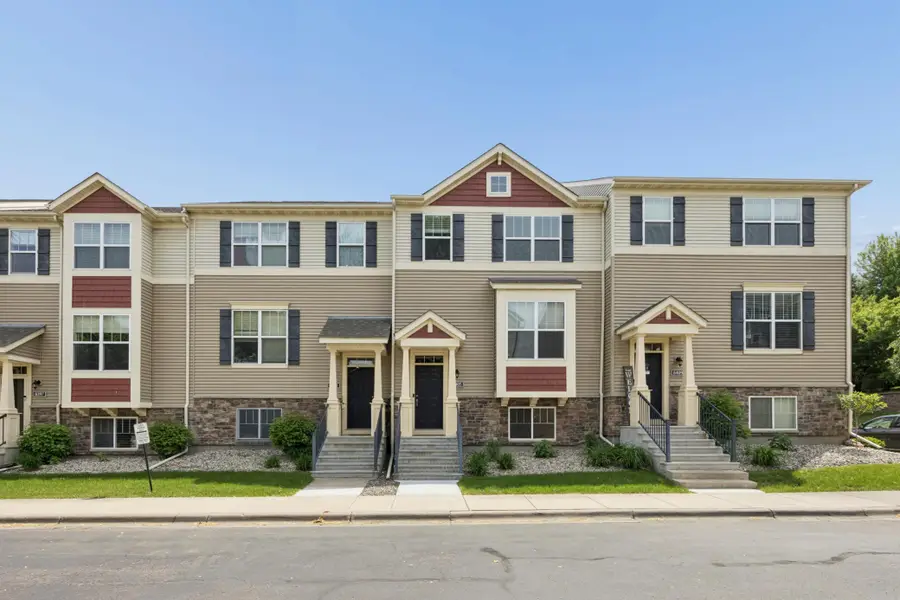 8405 Norwood Lane N, Maple Grove, MN 55369 - #2