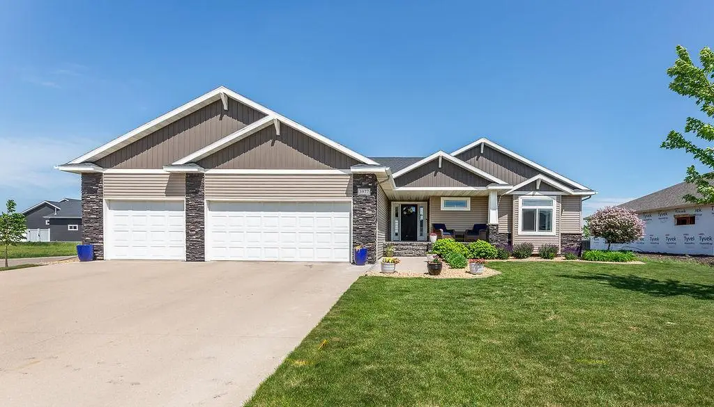 3977 49th Avenue S, Fargo, ND 58104 - #1