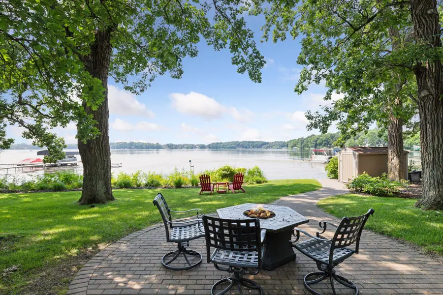 8736 Lake Riley Drive, Chanhassen, MN 55317 - #2