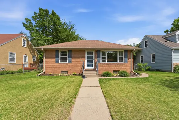 5012 Russell Avenue N, Minneapolis, MN 55430