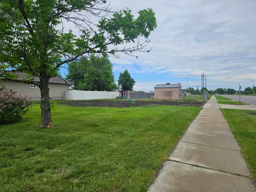 1801 4th Street N, Wahpeton, ND 58075 - #2
