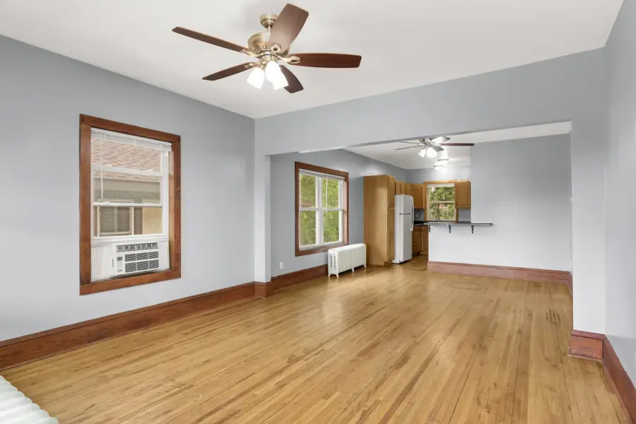 609 Snelling Avenue N, Saint Paul, MN 55104 - #3