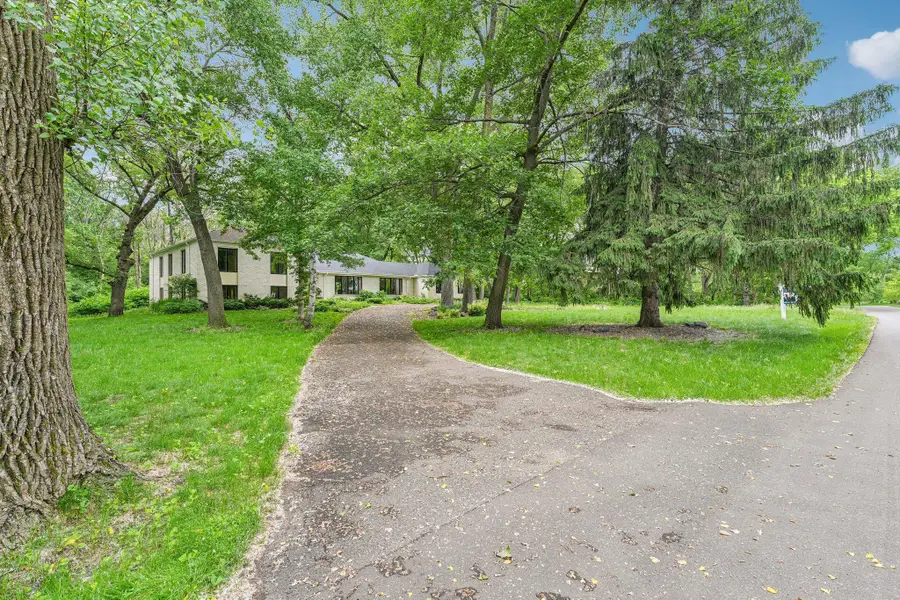 23 Evergreen Road, North Oaks, MN 55127 - #3