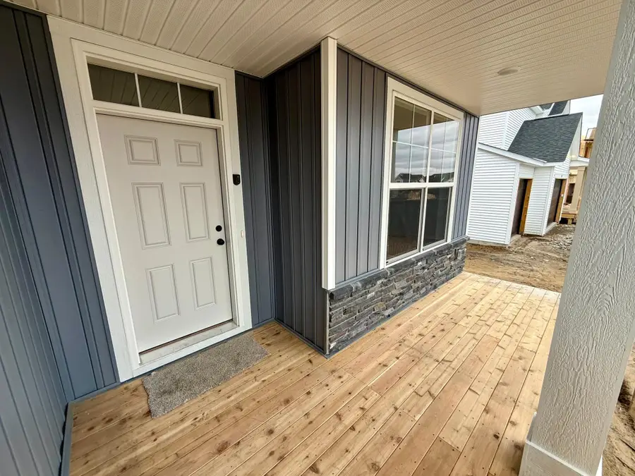 1667 Meadows Drive, East Bethel, MN 55011 - #3