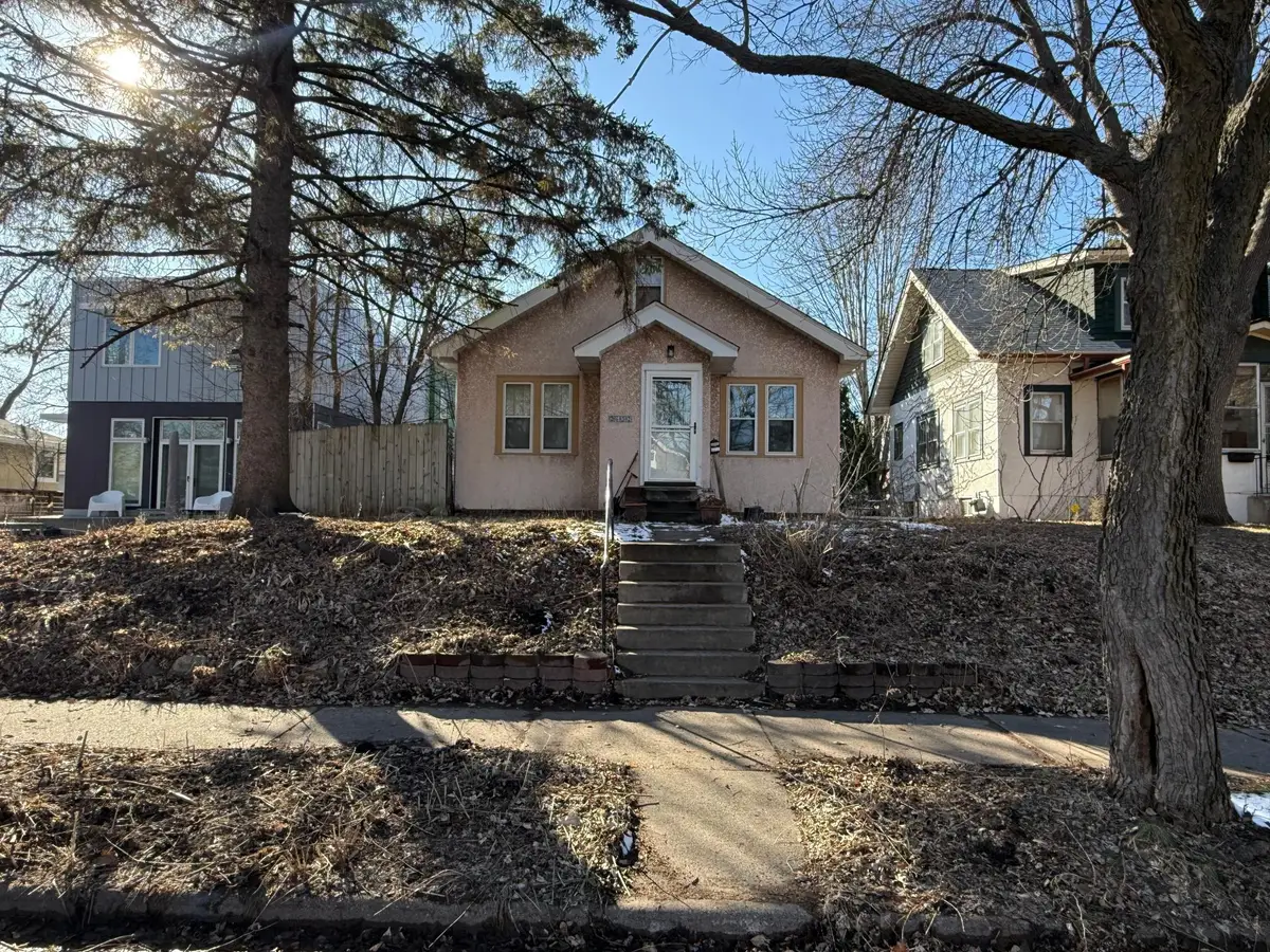 2632 35th Avenue S, Minneapolis, MN 55406 - #1