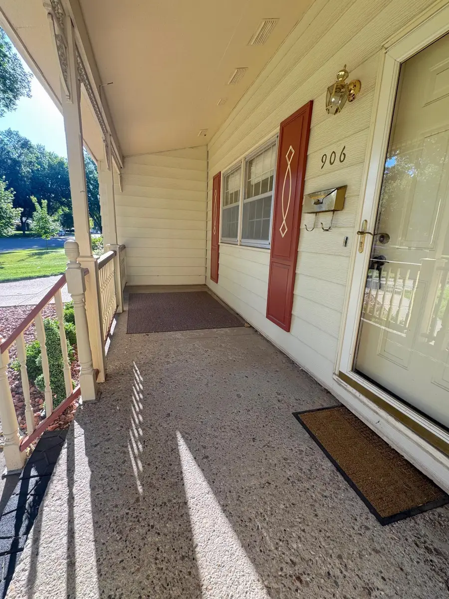 906 Birch Street, Marshall, MN 56258 - #2