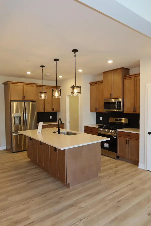 13789 Hollybrook Circle, Apple Valley, MN 55124