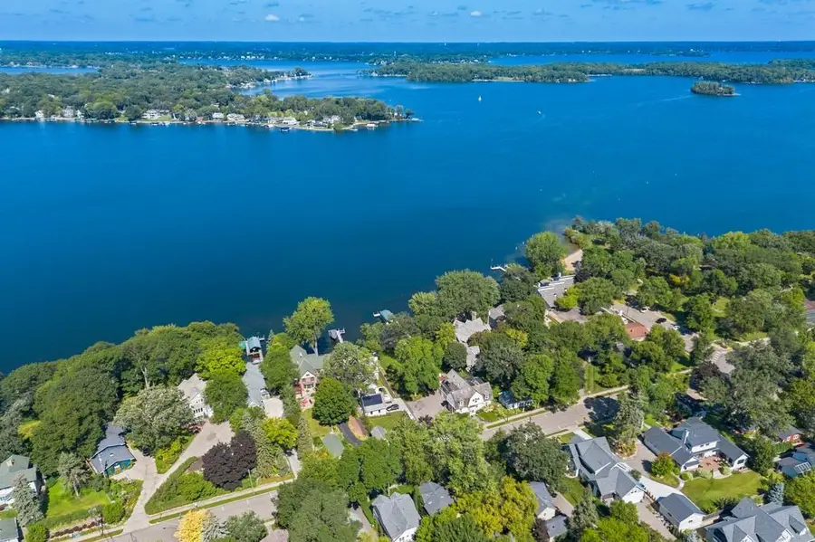 185 W Lake Street, Excelsior, MN 55331 - #2
