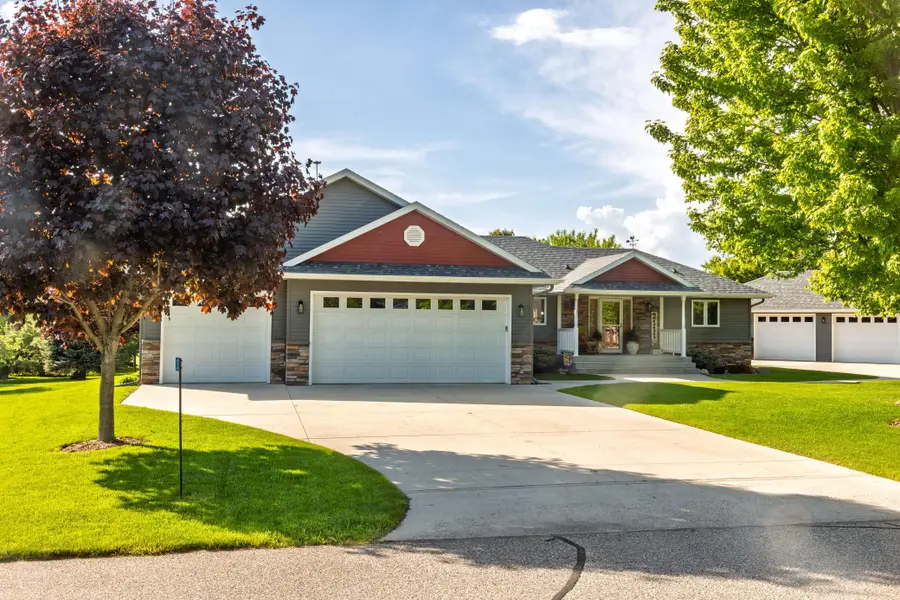 2111 Robins Nest Se, Alexandria, MN 56308 - #2
