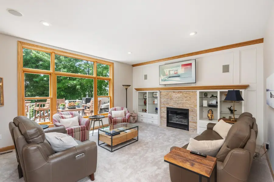 10051 Gristmill Ridge, Eden Prairie, MN 55347 - #2