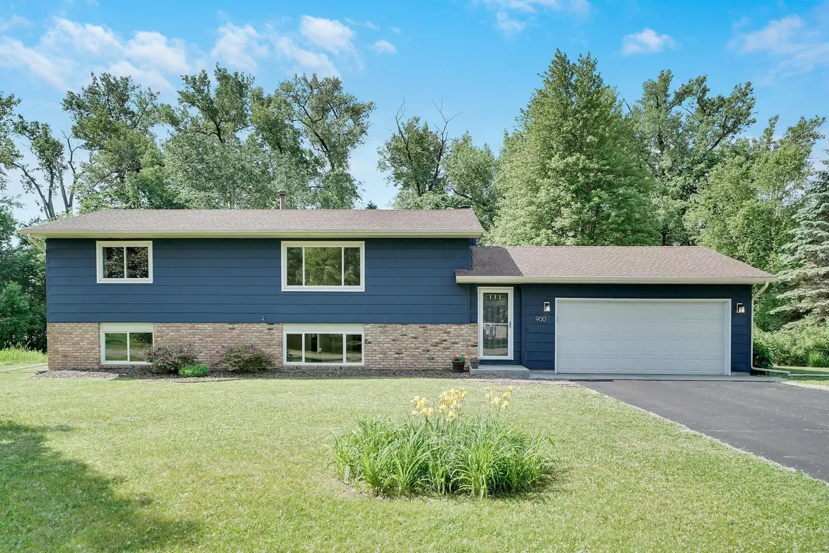 900 James Street, Lino Lakes, MN 55014 - #1