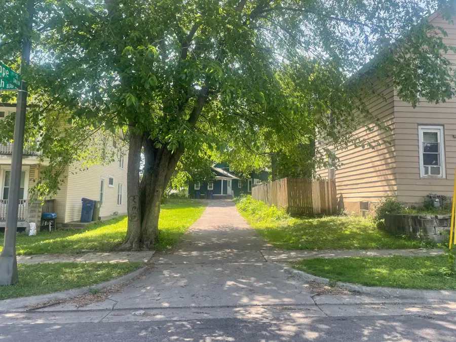 833 Fremont Avenue, Saint Paul, MN 55106 - #2