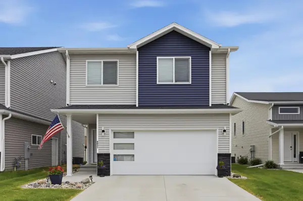 6031 8th Street W, West Fargo, ND 58078