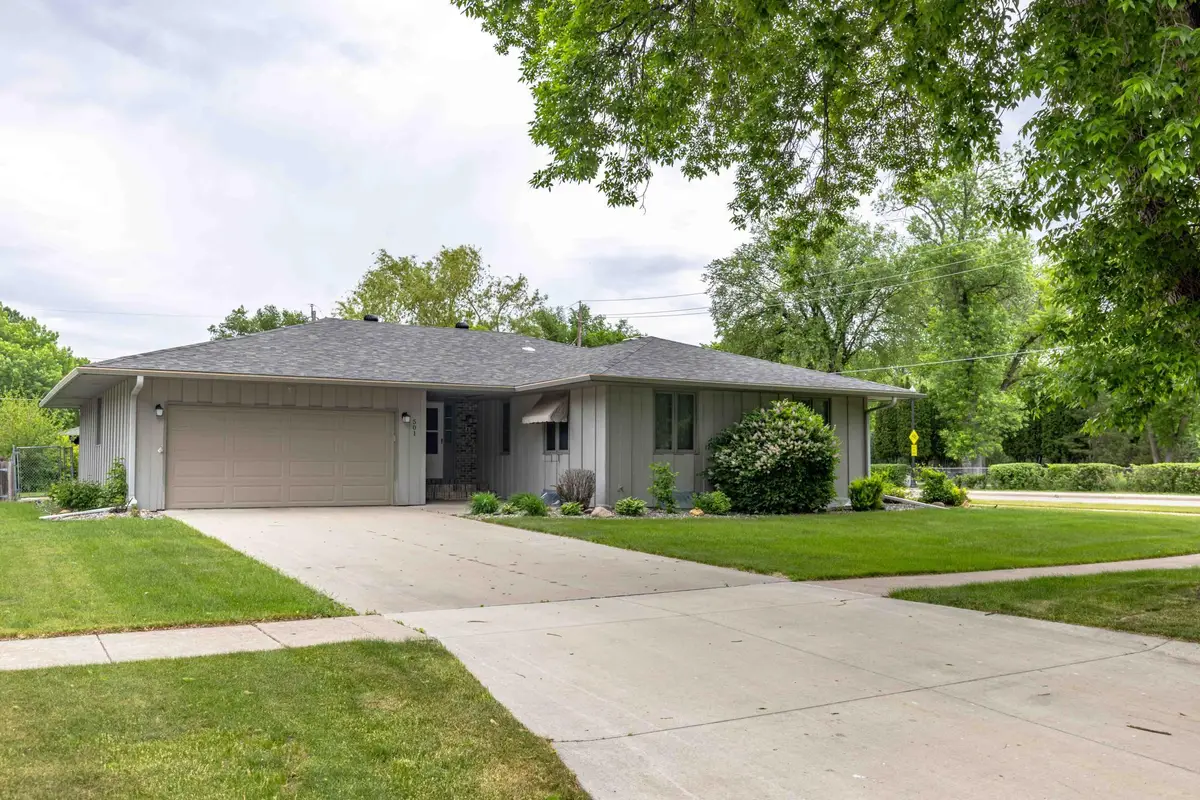 501 23rd Avenue S, Fargo, ND 58103 - #1