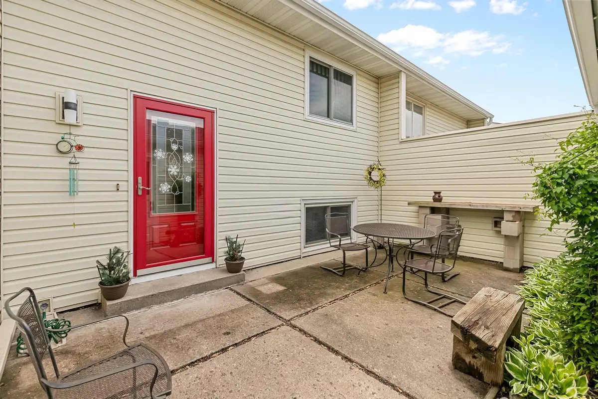 7413 143rd Street Court, Apple Valley, MN 55124 - #1