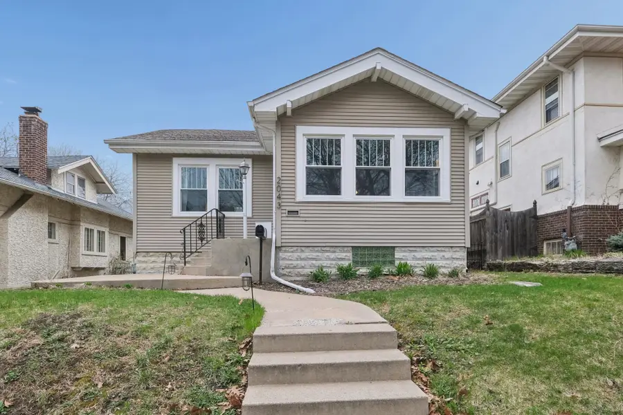 2043 Stanford Avenue, Saint Paul, MN 55105 - #2